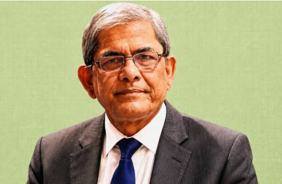 ঠাকুরগাঁও সফরের প্রথম দিনে বাবা-মায়ের কবর জিয়ারত রাষ্ট্রপতির